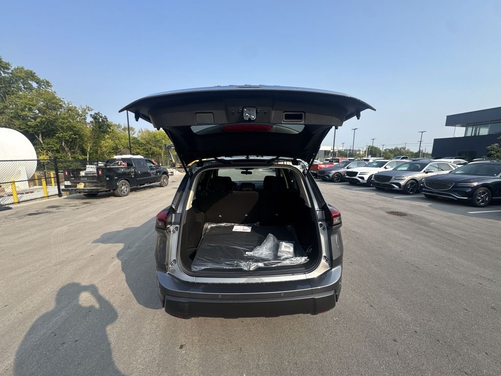 2026 Nissan Rogue S - Photo 22