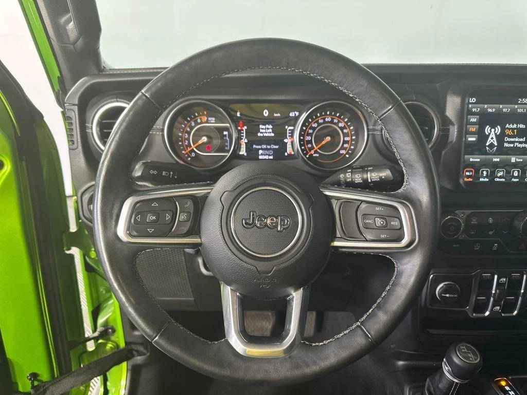Used 2019 Mojito! Clearcoat Jeep Unlimited Sahara image 4