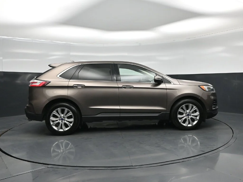 Certified Used 2019 Gray Ford Titanium image 28