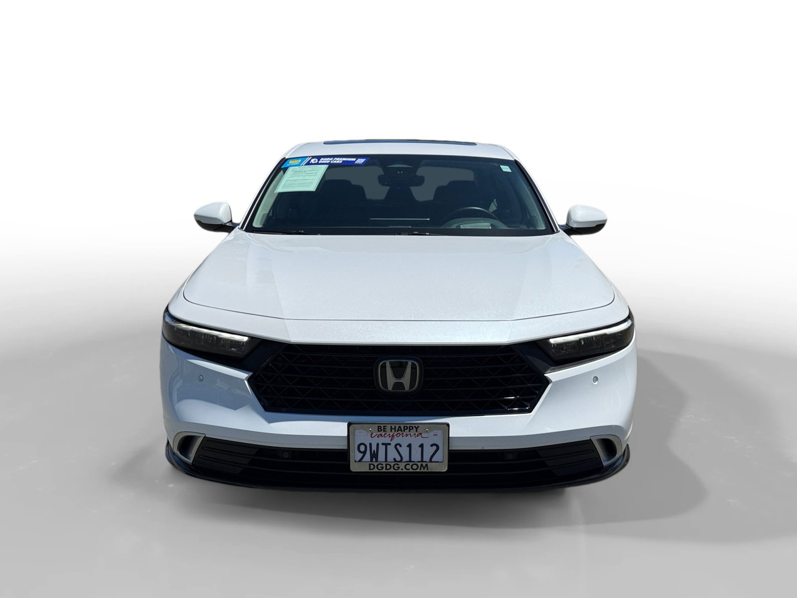 Used 2025 Platinum White Pearl Honda Touring image 8