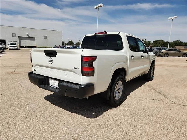 New 2026 QAK Glacier WH Nissan S 4x4 Crew Cab 5 ft. box 126 in. WB image 3