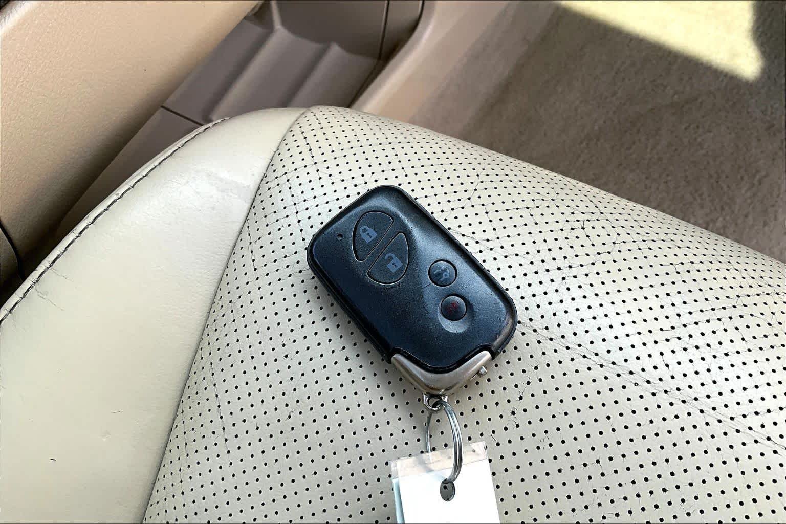 Used 2015 Stargazer Black Lexus  image 14