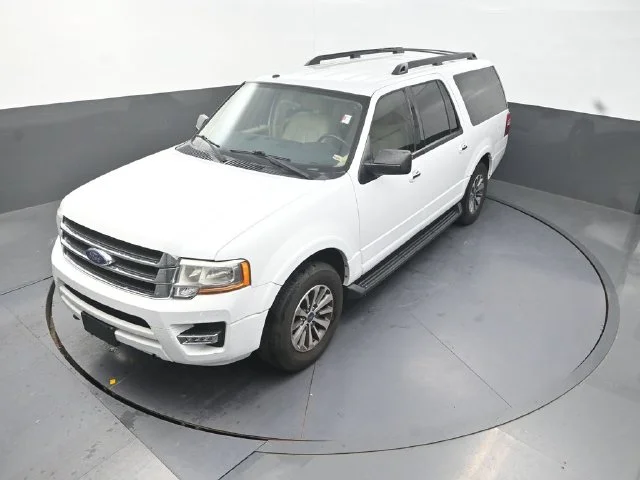 Used 2017 White Ford XLT image 25