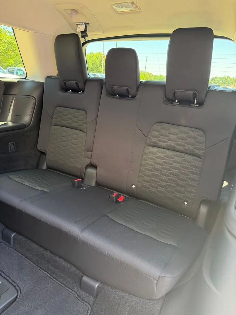 Used 2025 Gray Nissan SV image 22