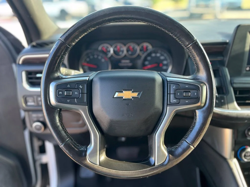 Used 2023 White Chevrolet LS image 23