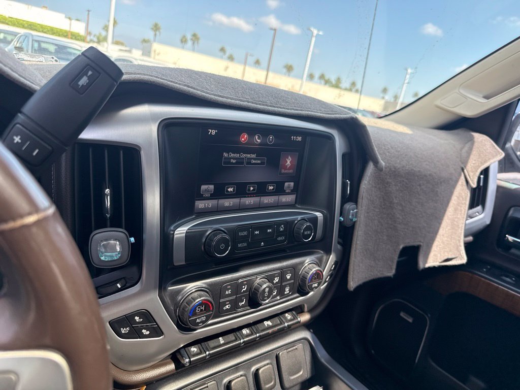 Used 2014 White GMC SLT image 45