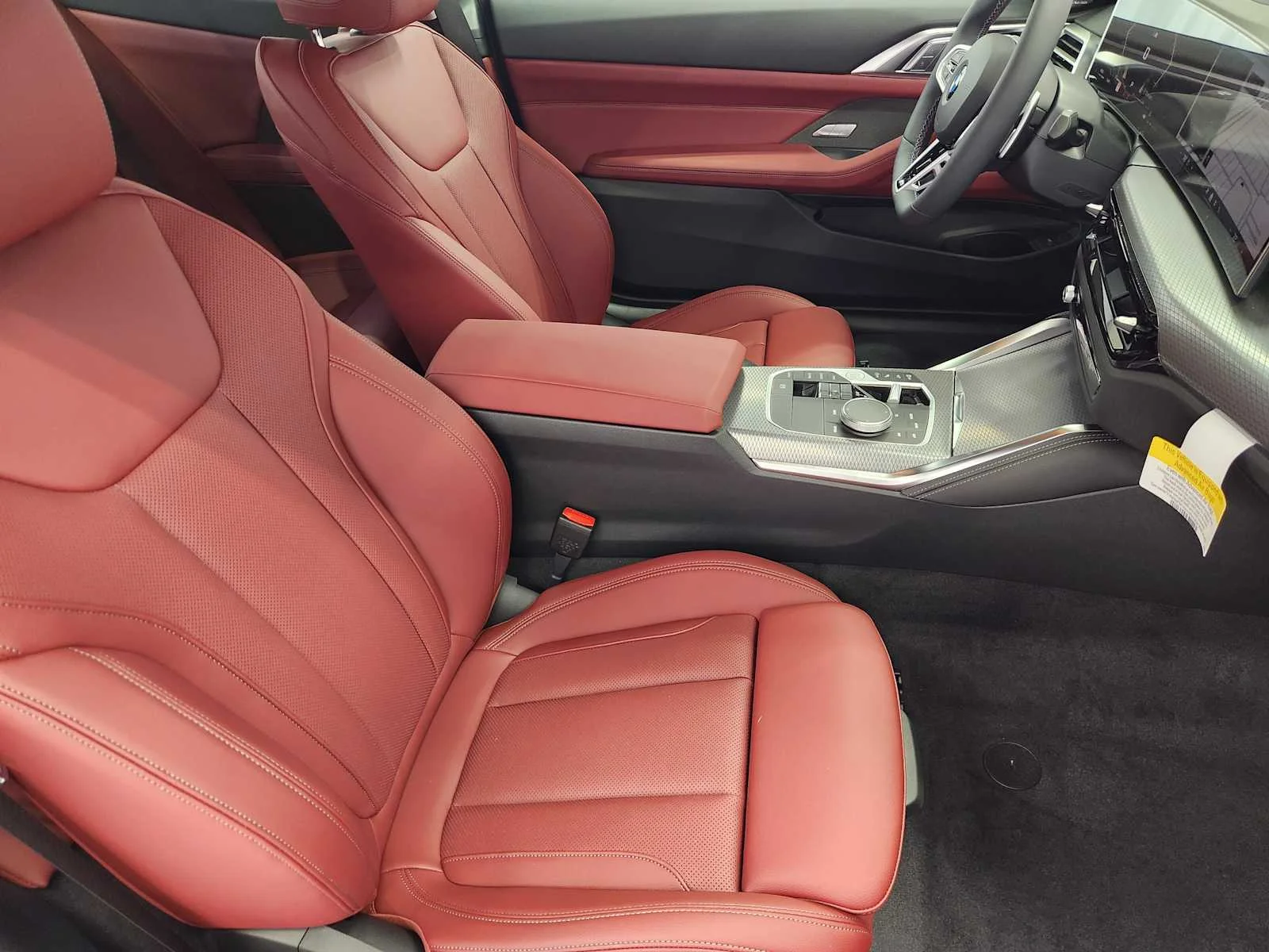 New 2027 Mineral White Metallic BMW M440i xDrive image 5