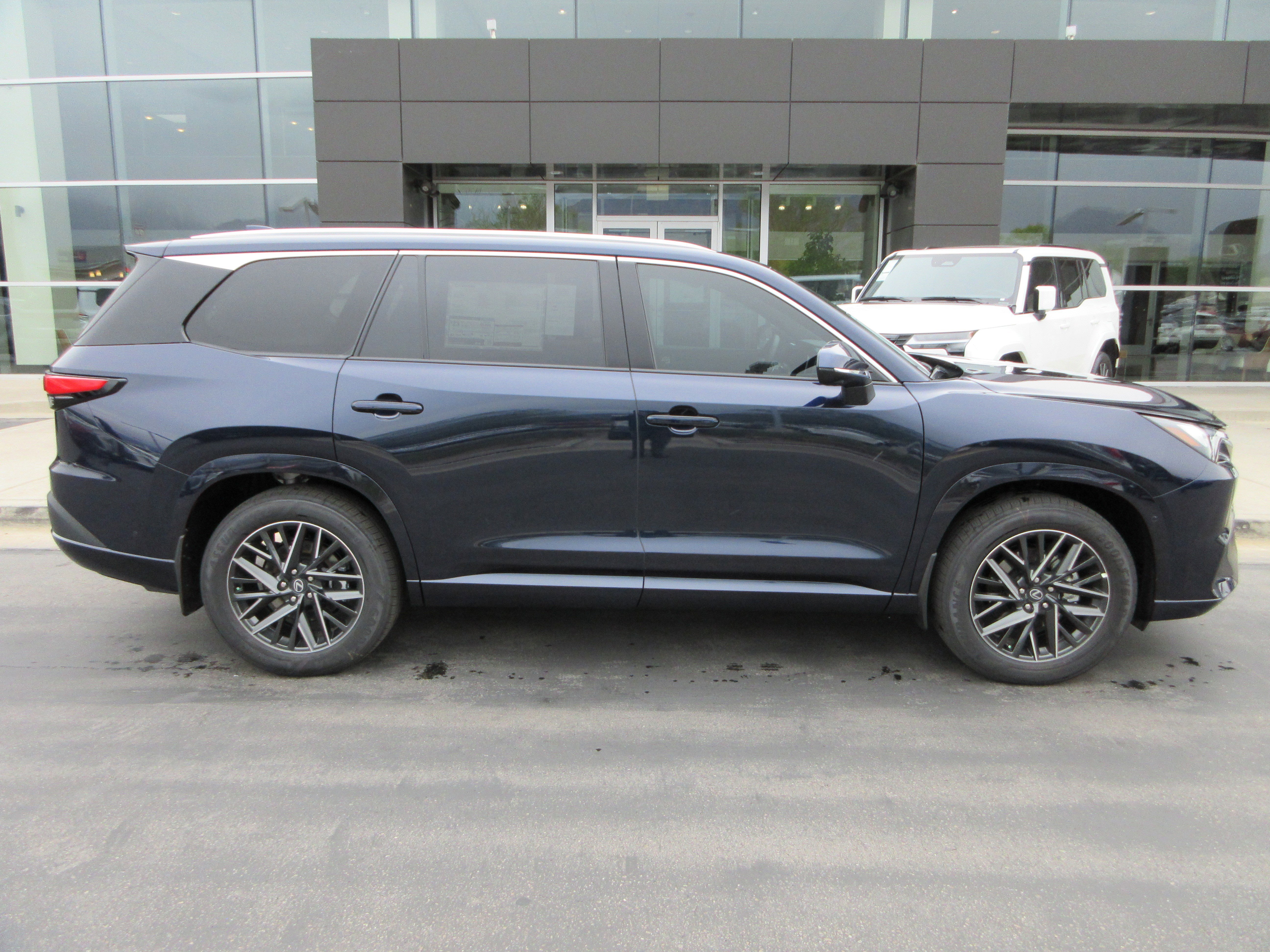 New 2026 Nightfall Mica Lexus PREMIUM AWD image 11