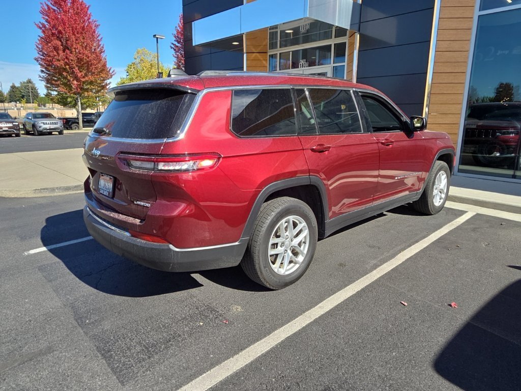 Used 2024 Red Jeep Laredo image 5
