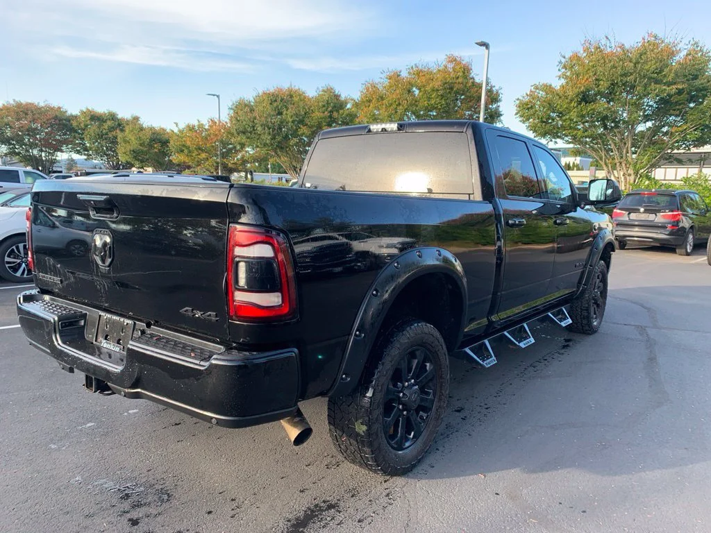 Used 2019 Diamond Black Crystal Pearlcoat Ram Big Horn image 4