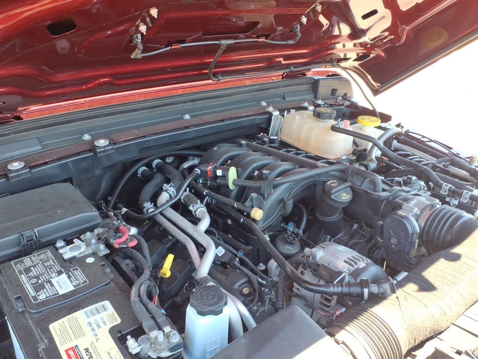 Used 2022 Snazzberry Pearlcoat Jeep Sport image 29