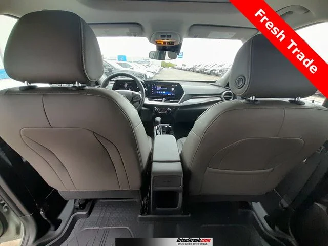Used 2025 Green Chevrolet ACTIV image 39