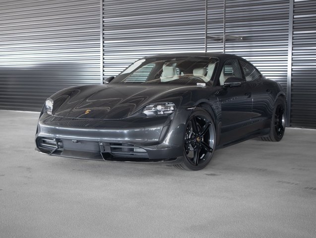 2021 Porsche Taycan Turbo
