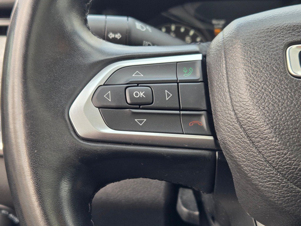 2022 Jeep Compass Latitude Lux - Photo 32
