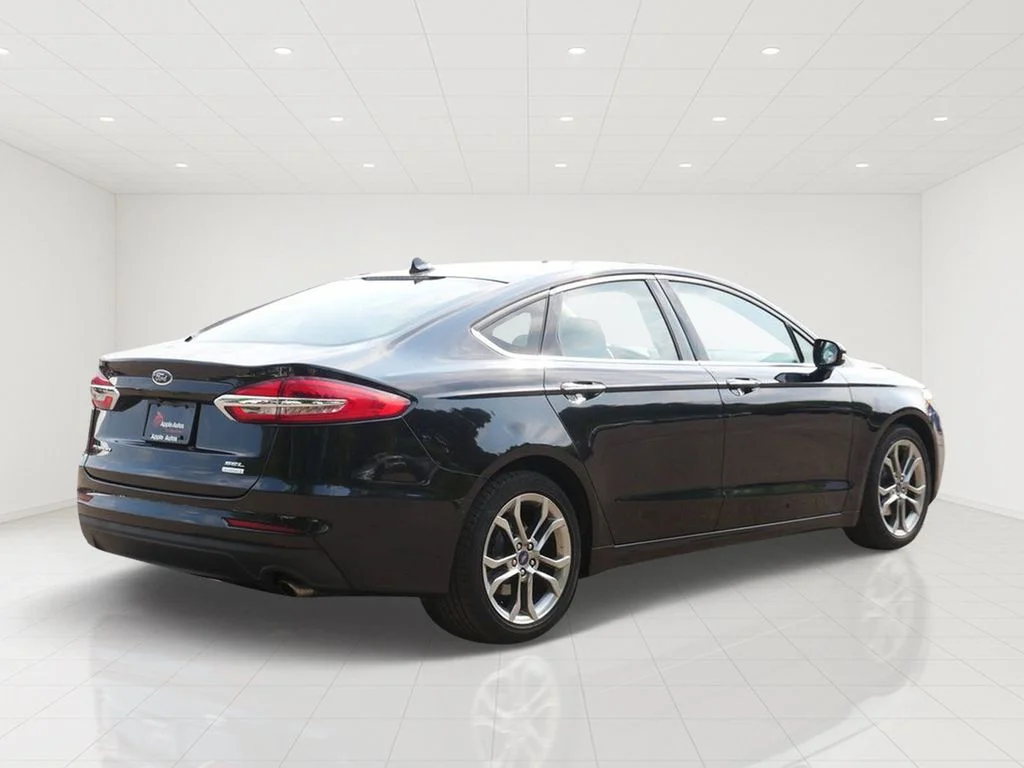 Certified Used 2020 Black Ford SEL image 3
