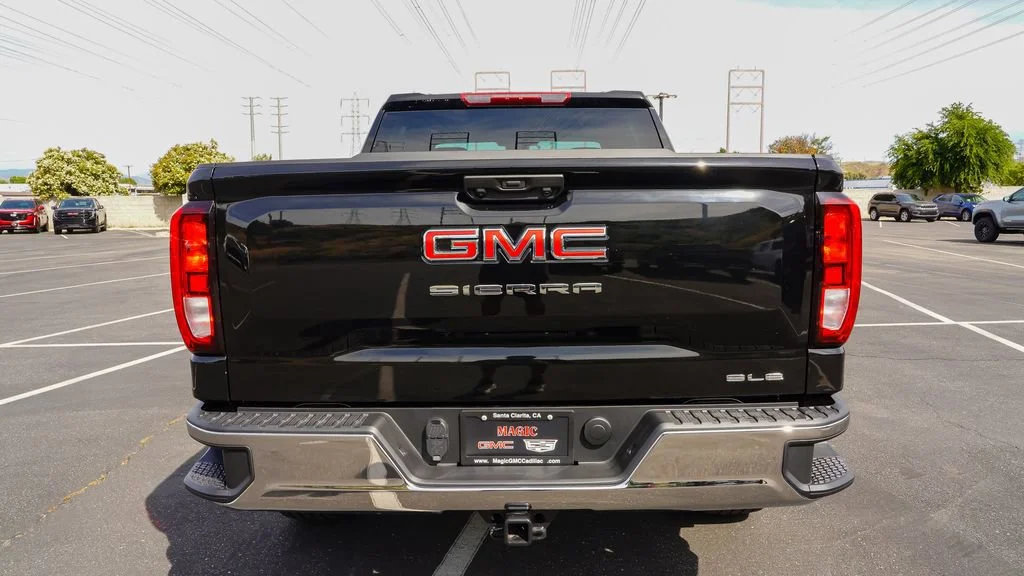2026 GMC Sierra 1500 SLE - Photo 9