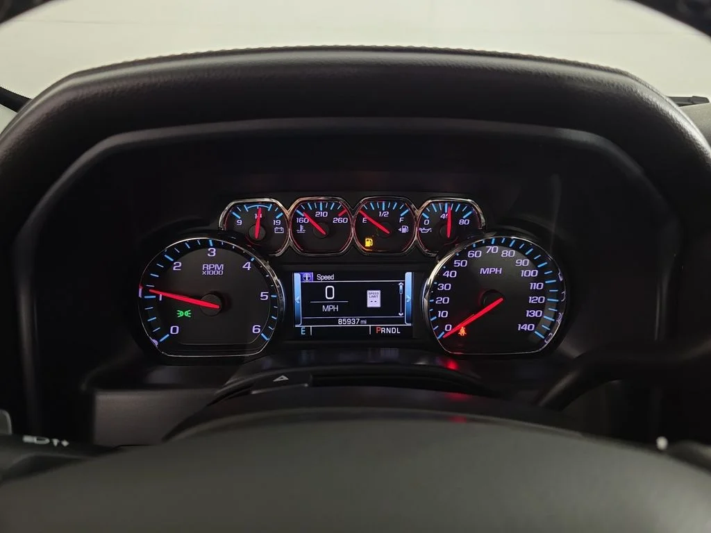 Used 2018 Summit White GMC SLT image 14