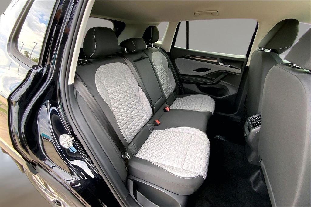 2026 Volkswagen Tiguan S - Photo 9