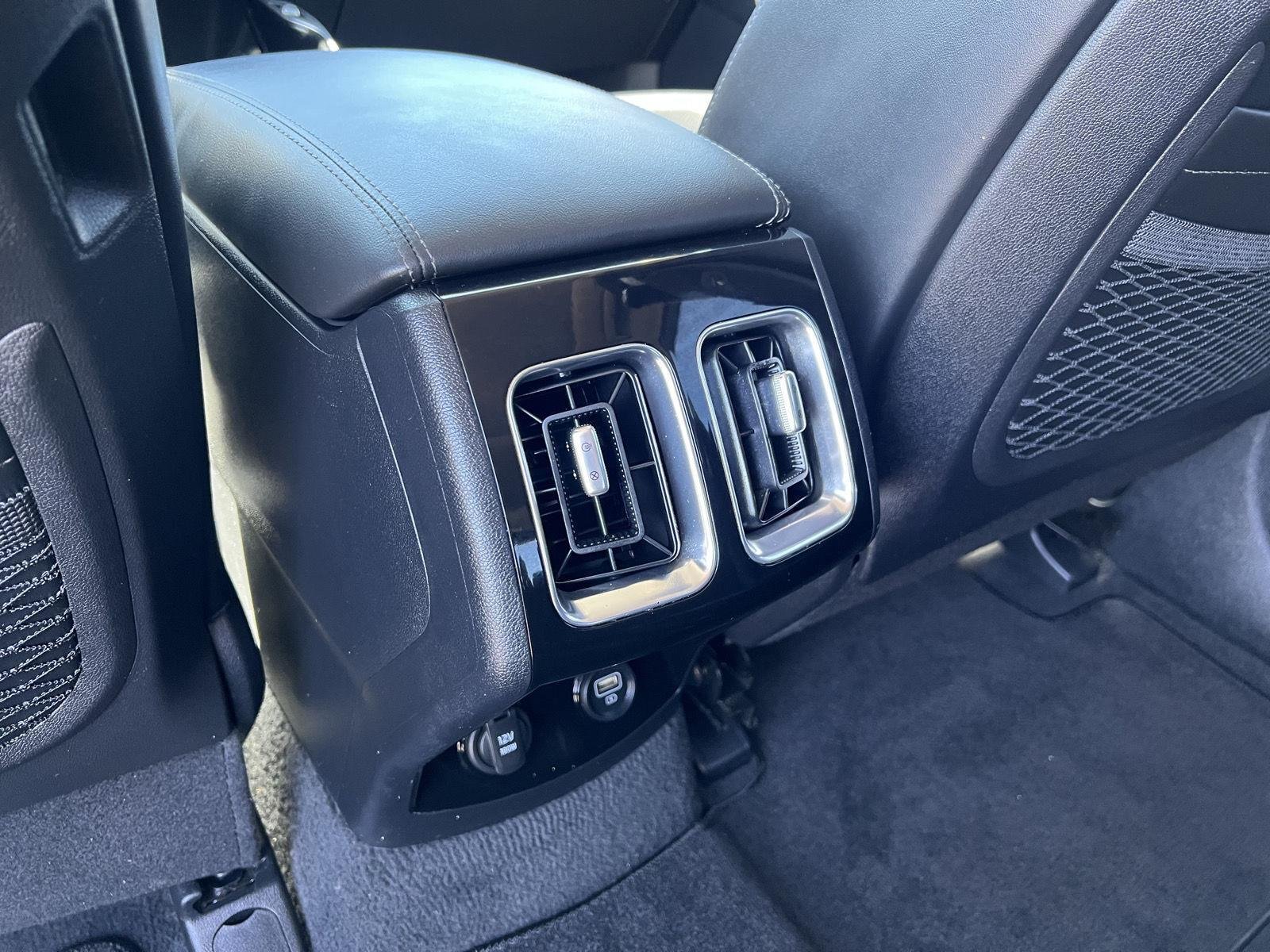 2022 Kia Sorento SX - Photo 35