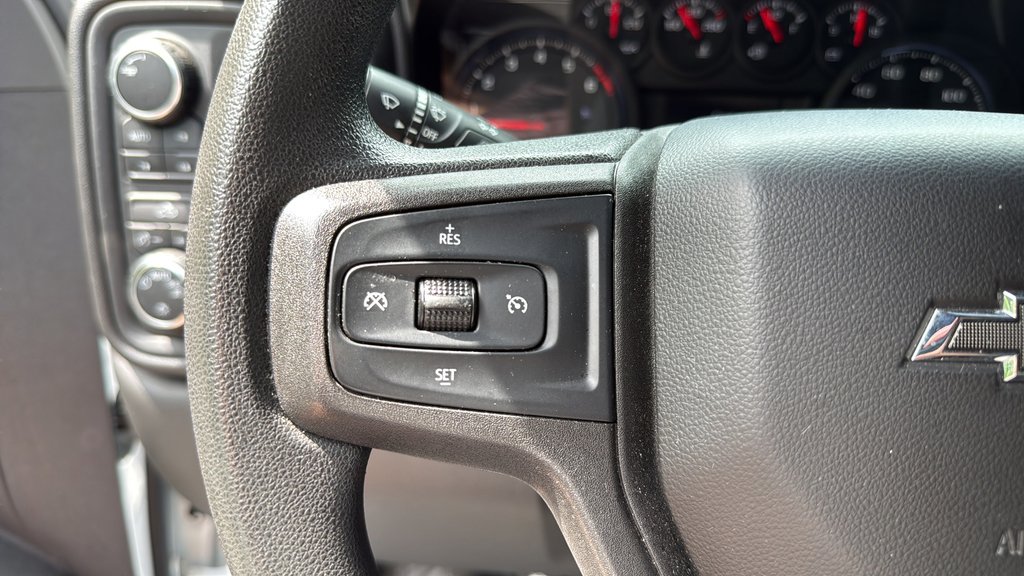 Used 2019 SUMMIT WHITE Chevrolet Custom Trail Boss image 19