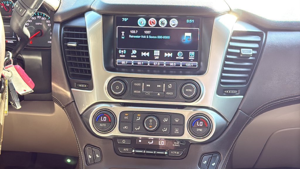 Used 2020 SATIN STEEL METALLIC Chevrolet LT image 13