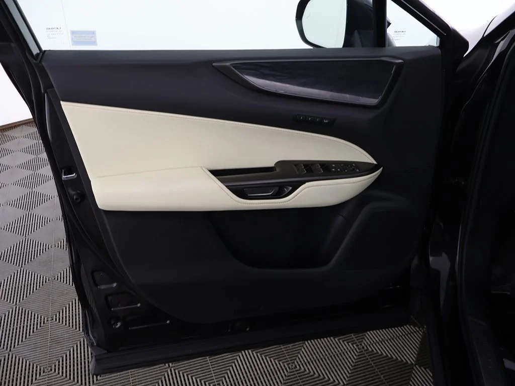 Used 2024 Caviar Lexus 350h Premium image 24