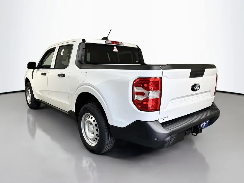 New 2026 Oxford White Ford XL image 5