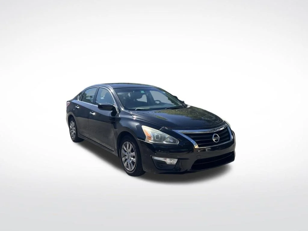 Used 2013 Nissan Altima Sedan S with VIN 1N4AL3AP8DC210896 for sale in Fort Pierce, FL