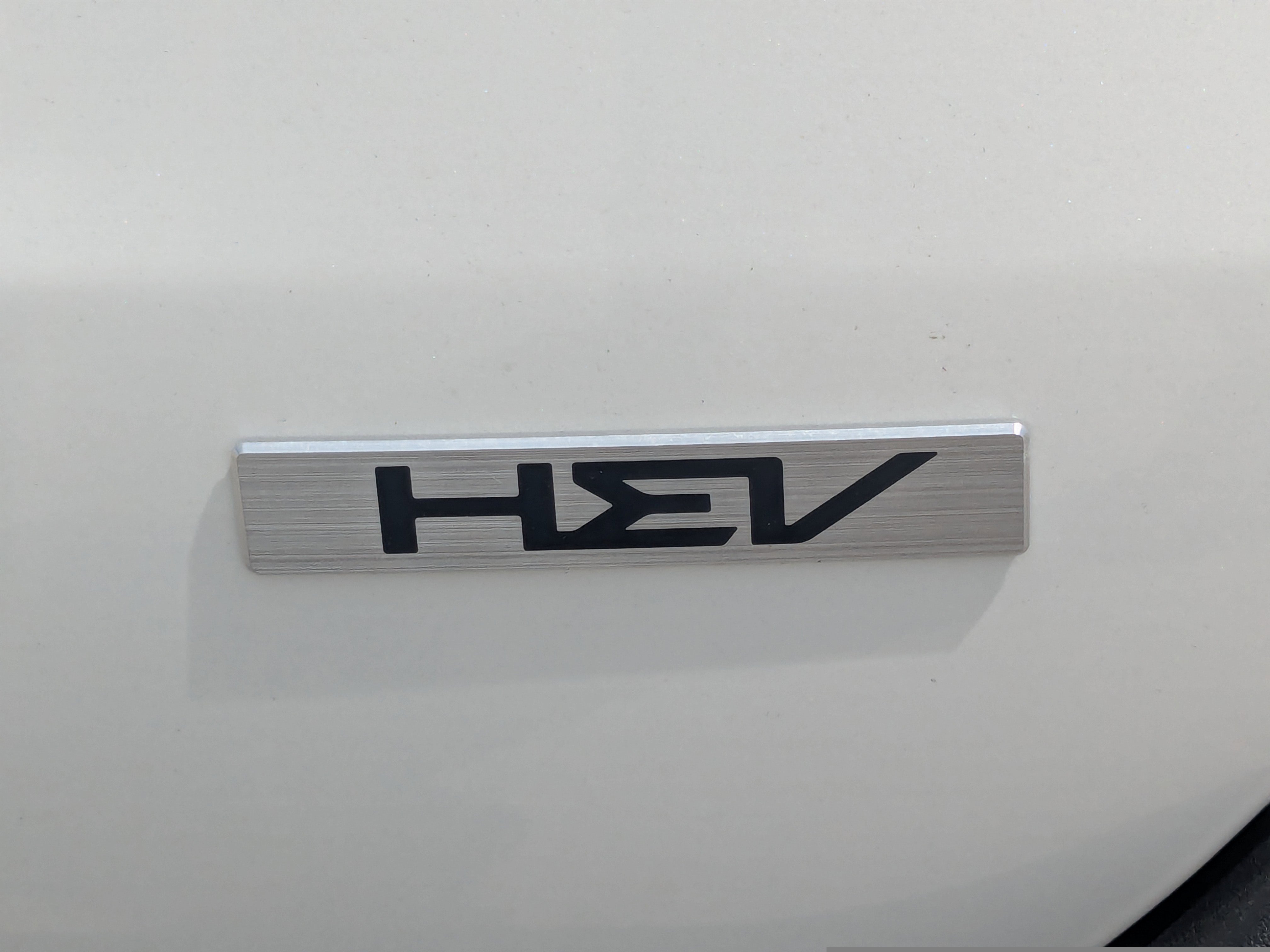 New 2026 Snow White Pearl Kia EX image 14