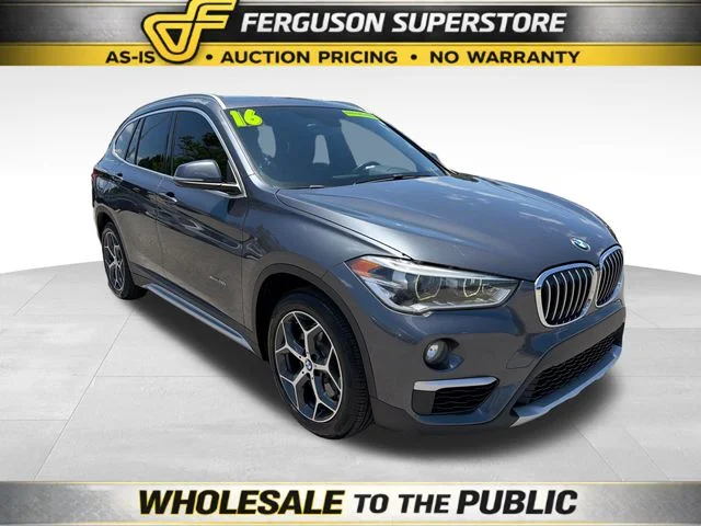 Used 2016 Gray BMW xDrive28i image 1