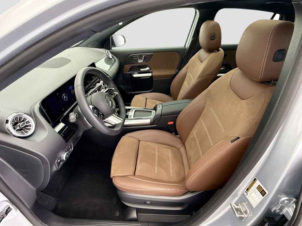 Used 2025 Cirrus Silver Metallic Mercedes-Benz GLA 250 image 5