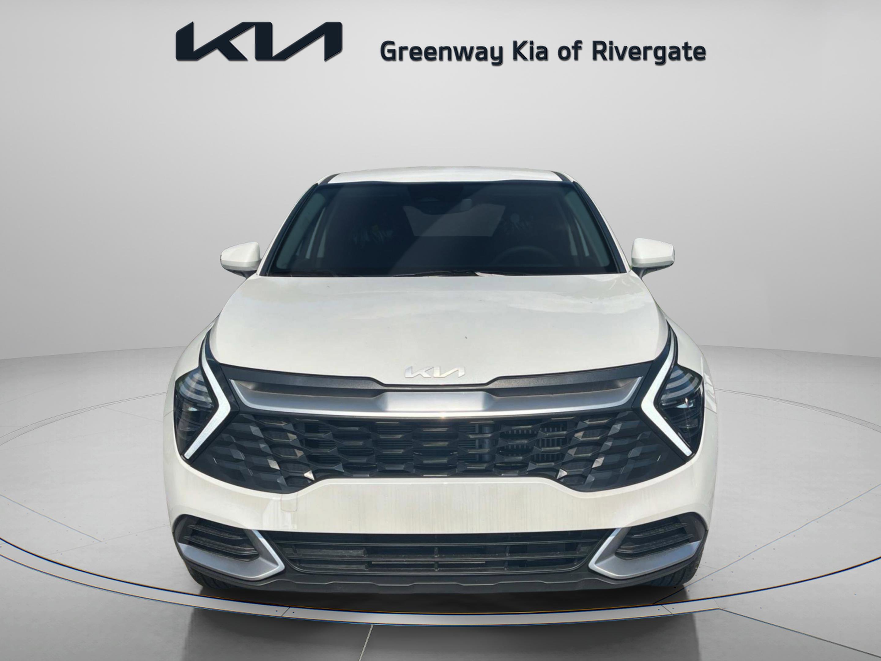New 2025 Snow White Pearl Kia LX image 2