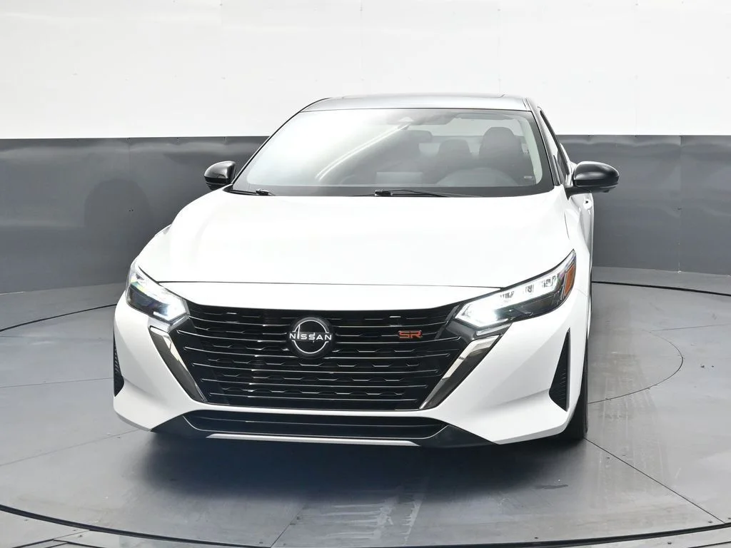 Used 2024 White Nissan SR image 15