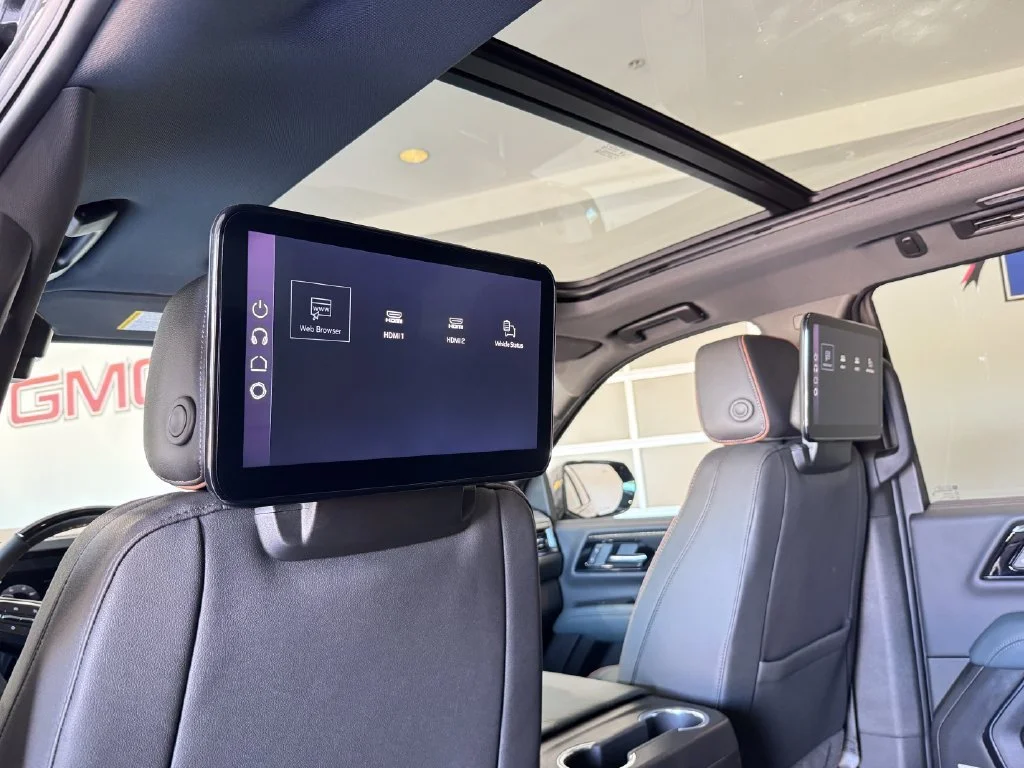 2026 GMC Yukon AT4 - Photo 33