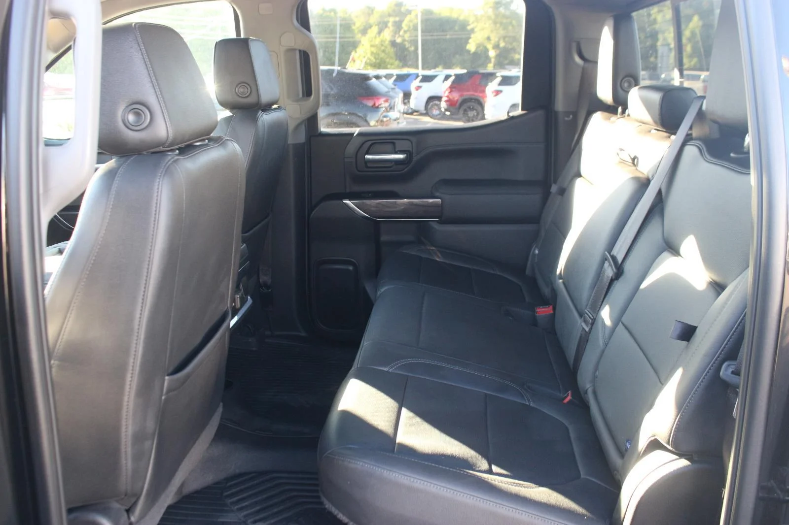 Used 2022 Black Chevrolet LTZ image 38