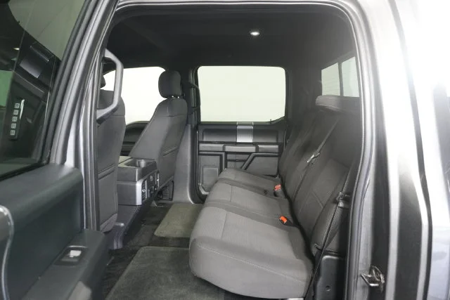 Used 2017 Magnetic Metallic Ford XLT image 29