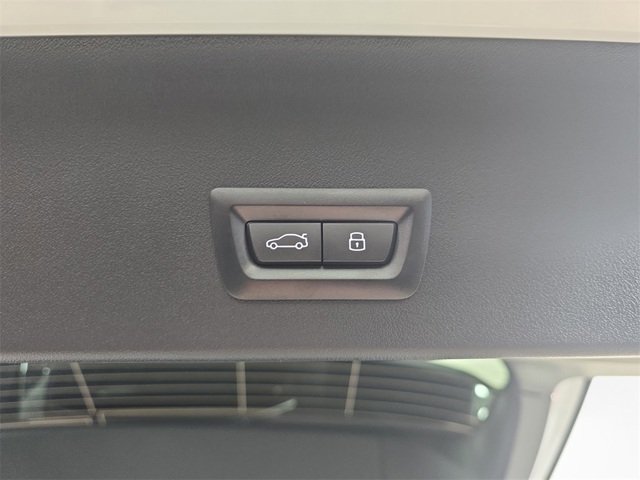 Certified Used 2026 Alpine White BMW 30 xDrive image 13