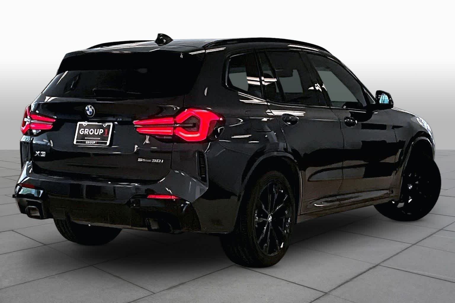 Used 2023 Dark Graphite Metallic BMW sDrive30i image 12