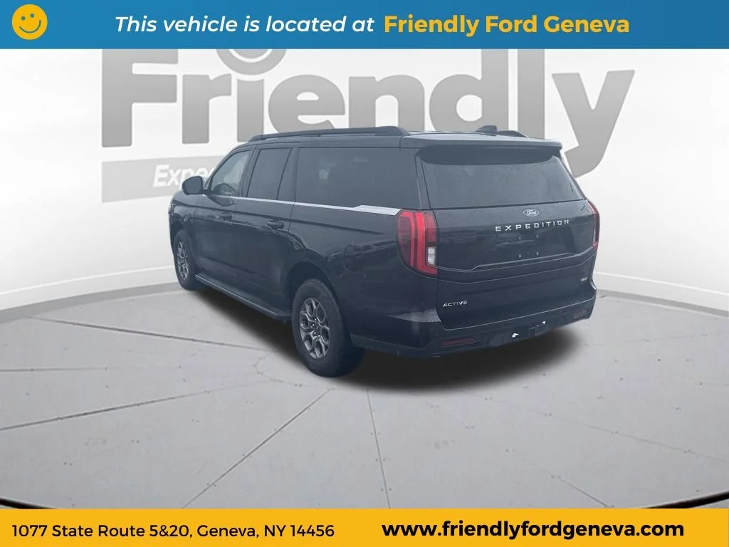 Used 2025 Black Metallic Ford Active image 7