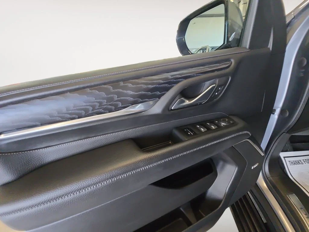 Used 2022 Gray GMC Denali image 10