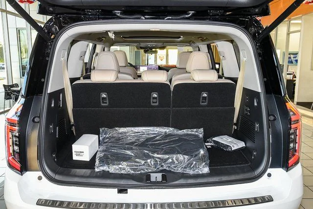 2025 Nissan Armada Platinum Reserve - Photo 24