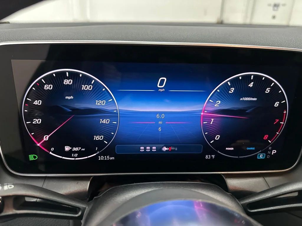 New 2026 Black Mercedes-Benz GLC 300 image 15