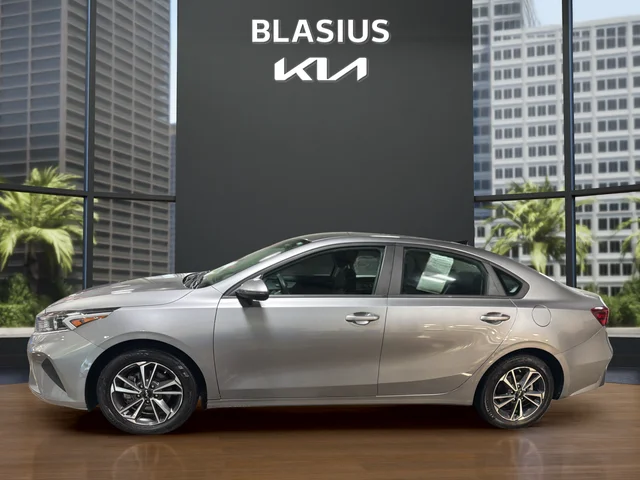 Used 2024 Gray Kia LXS image 2