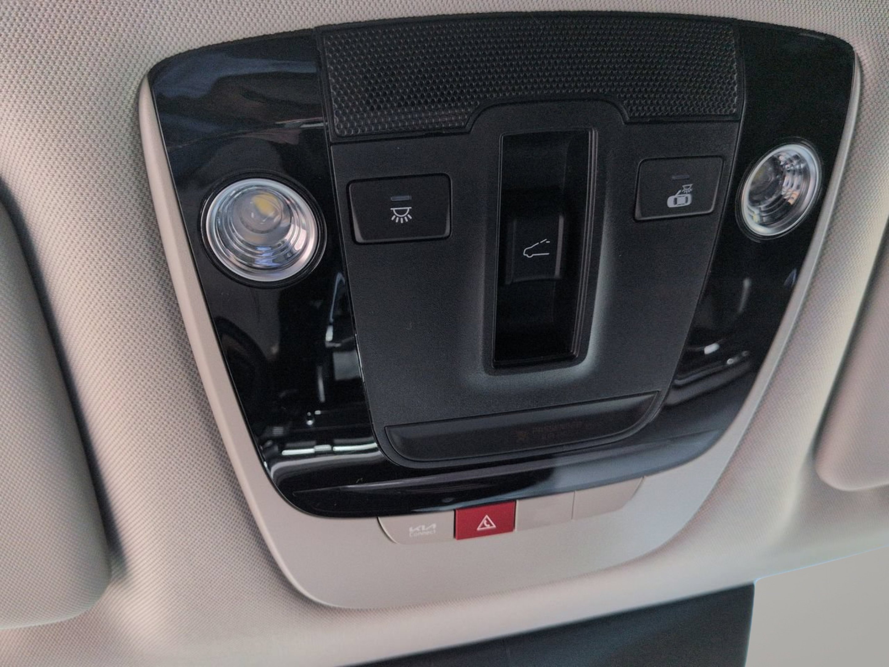 New 2026 Wolf Gray Kia EX image 25