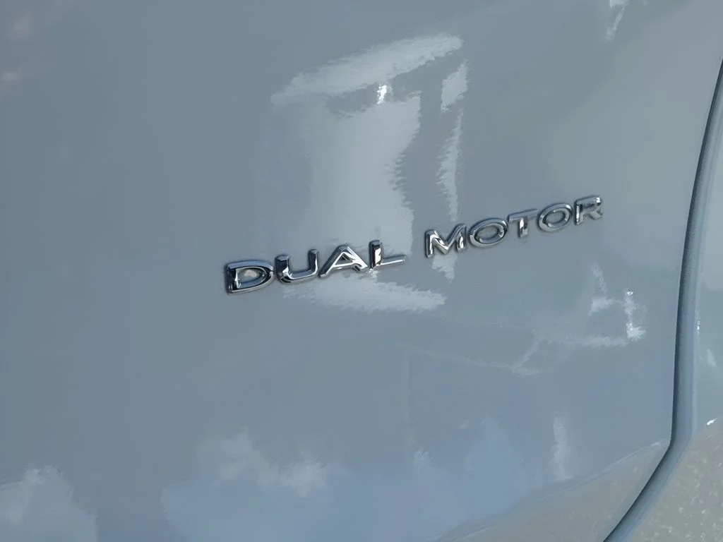 Used 2022 White Tesla Long Range image 30