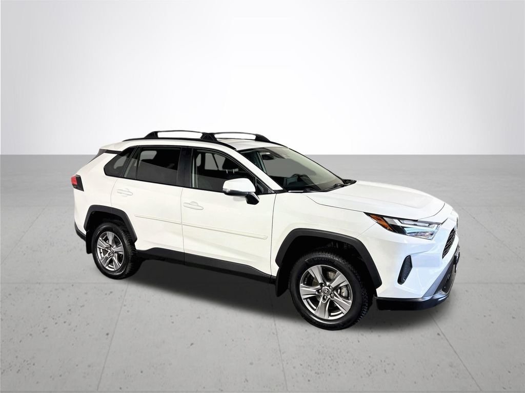 Used 2024 White Toyota XLE image 4