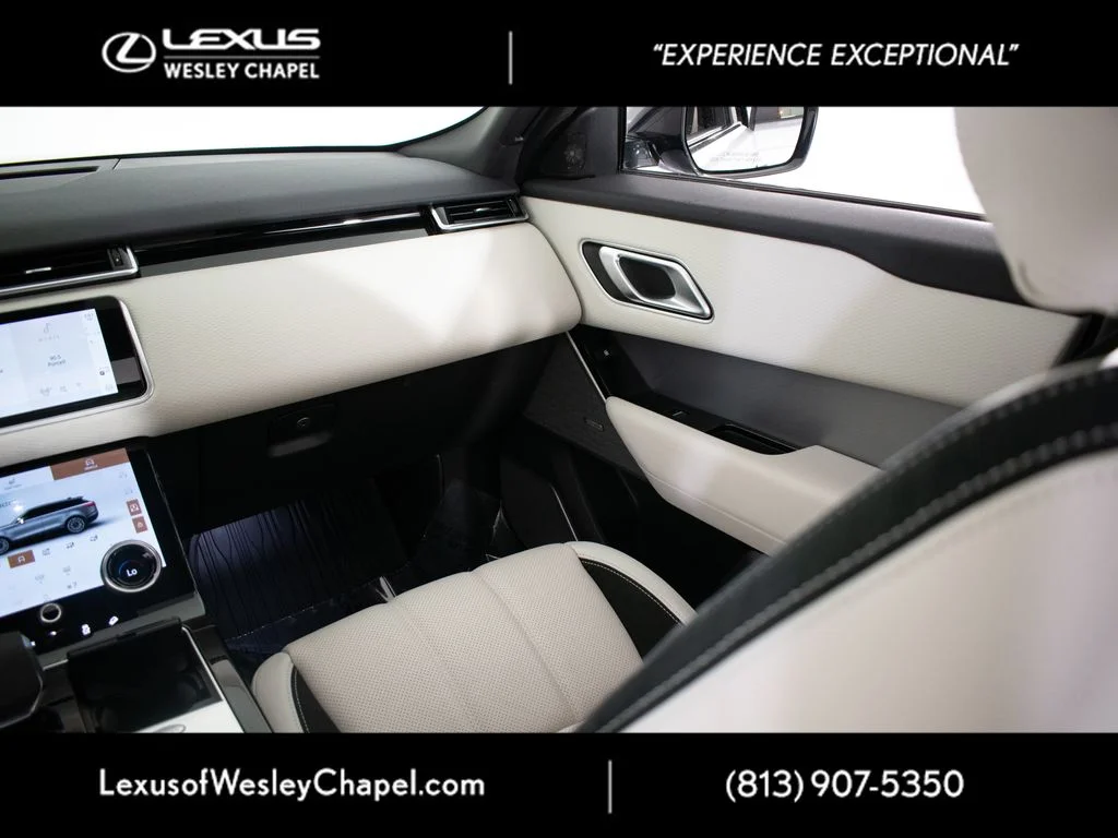 Used 2021 Silver Land Rover R-Dynamic S image 18