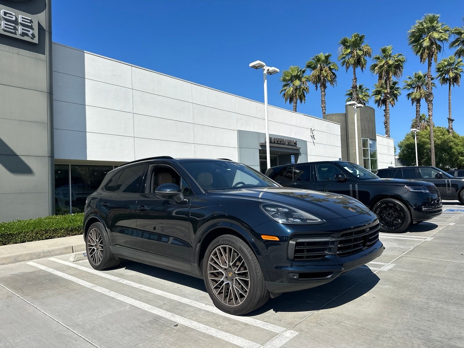 Used 2021 Moonlight Blue Metallic Porsche S image 2