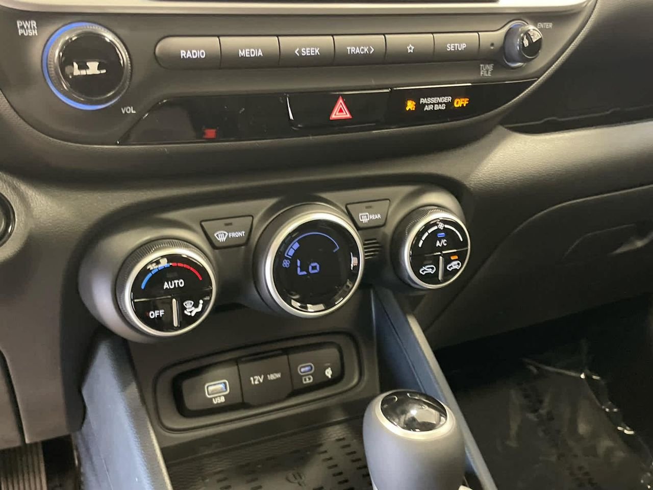 New 2026 Onyx Black Hyundai SEL image 78