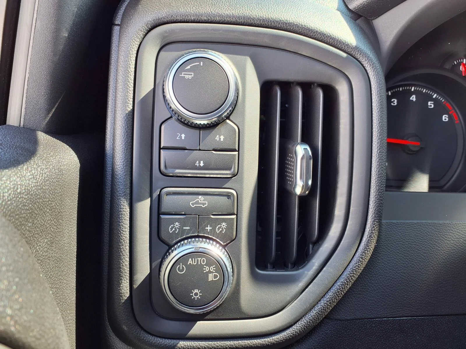 2026 GMC Sierra 2500HD Pro - Photo 17